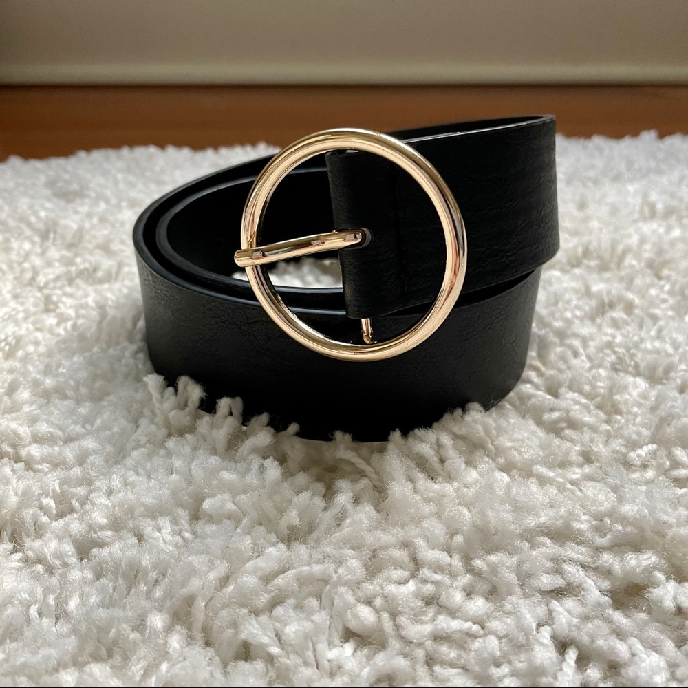 Brandy Melville Belt